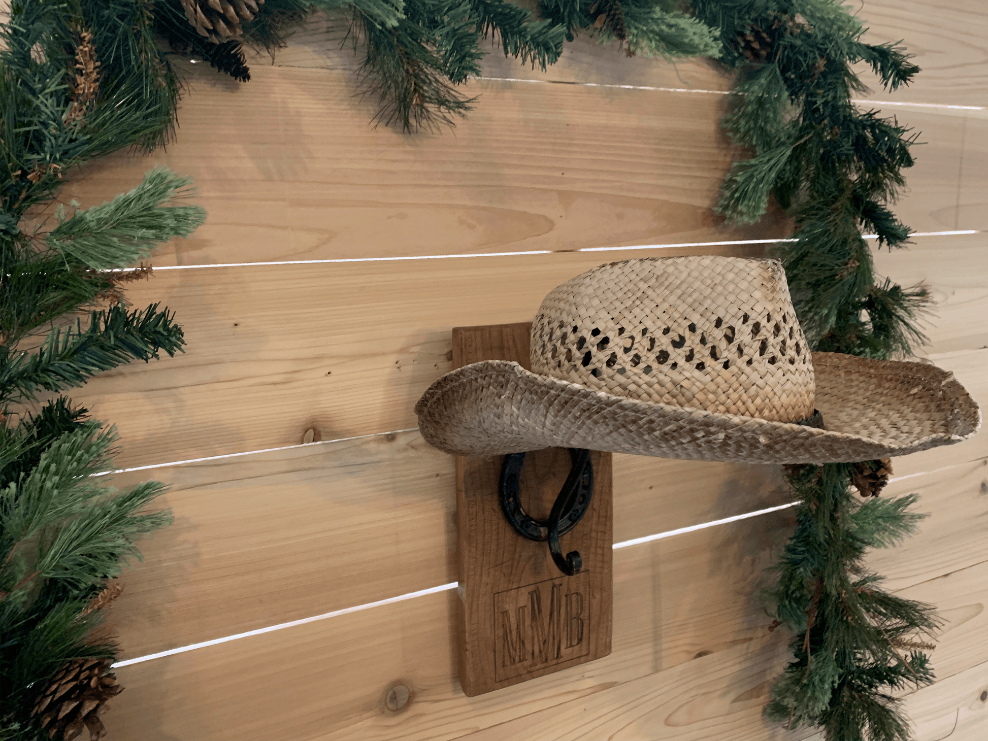 Cowboy hat with horseshoe top brand