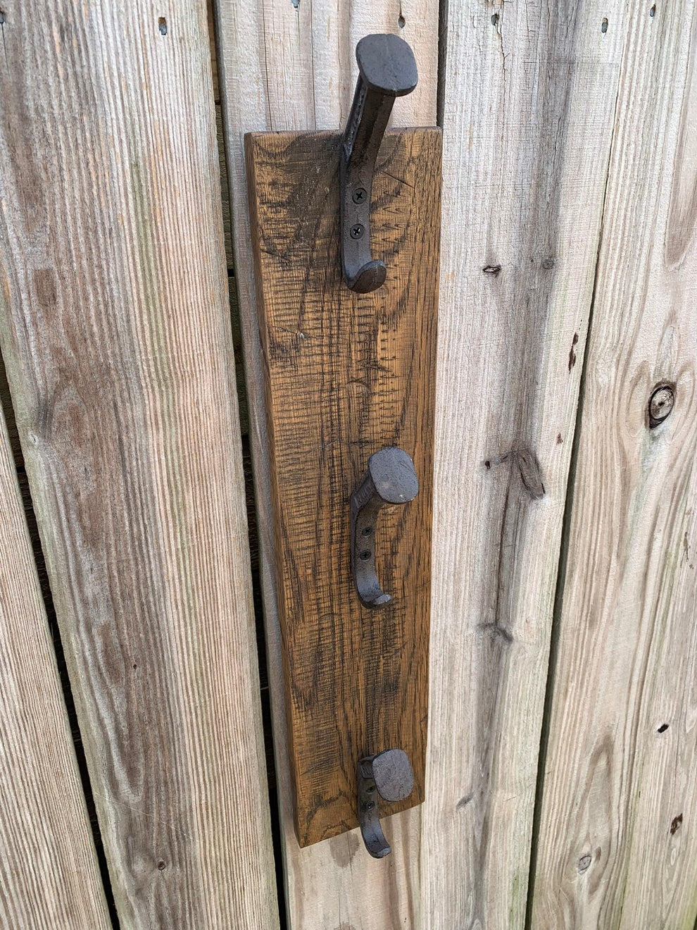 Backpack Wall Rack with 3 Railroad Stakes in Rustic Farmhouse Style ...
