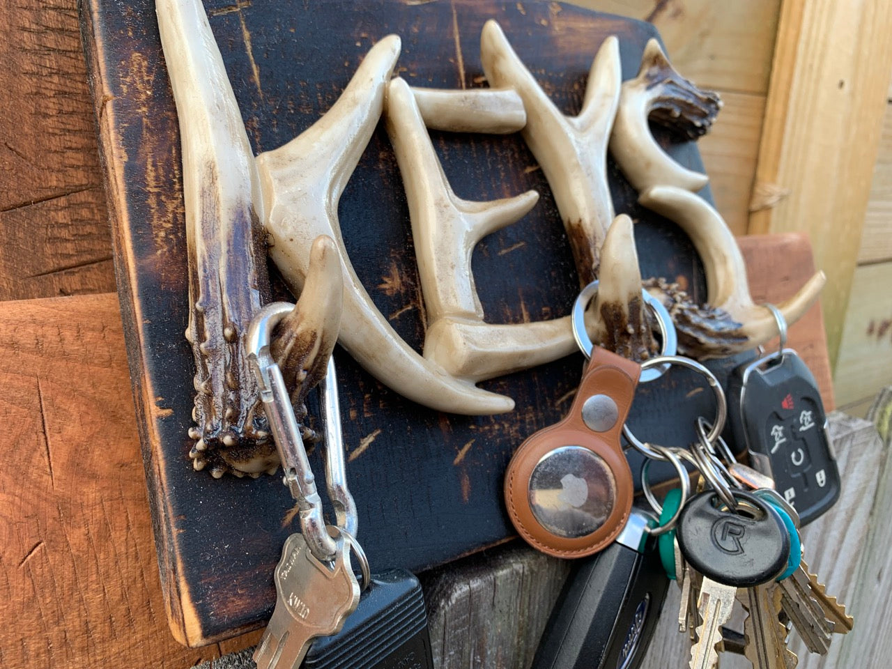 Rustic Deer Antler Horns Keychain Holder – Magnolia Oaks Woodshop